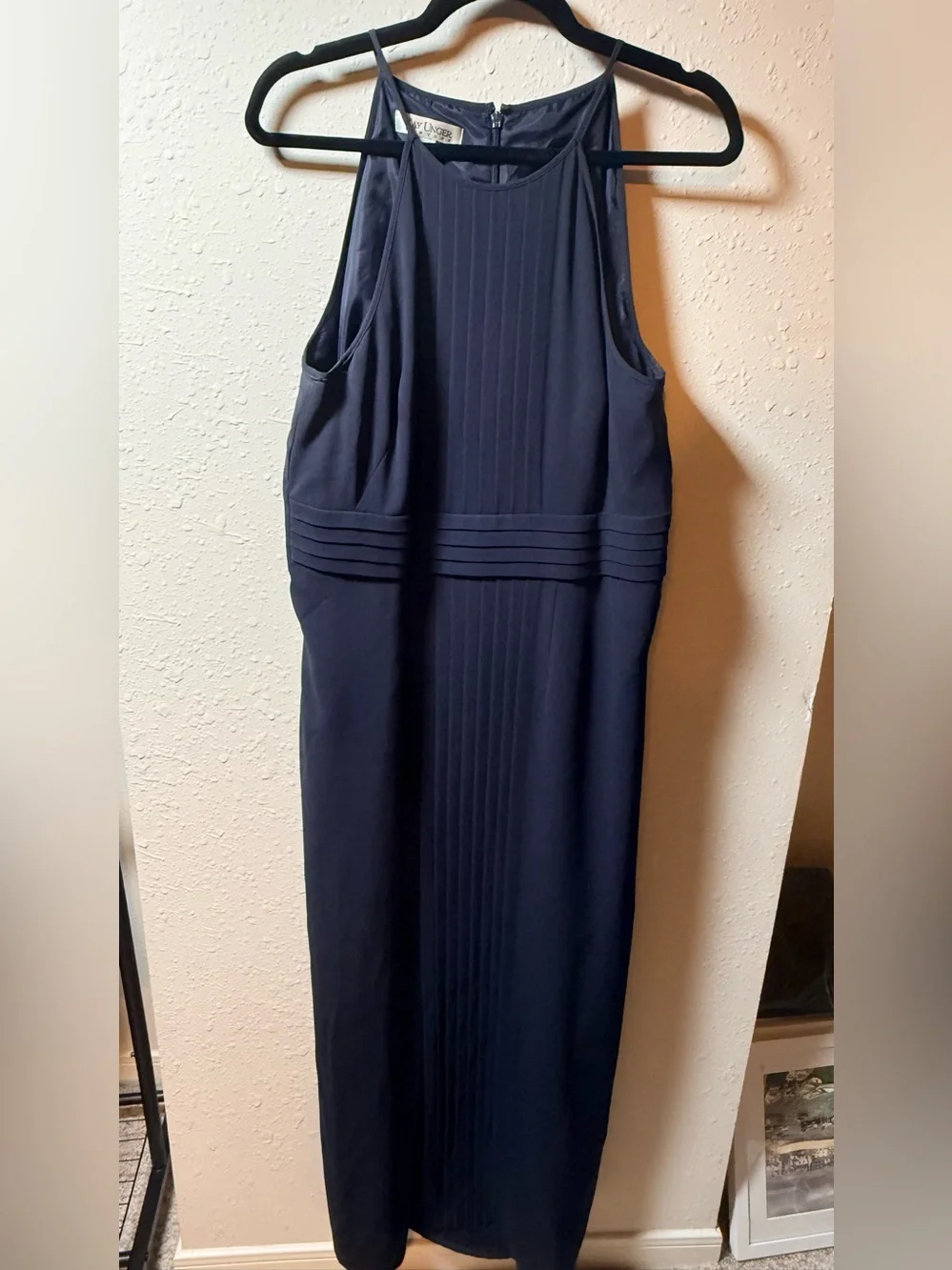 Kay Unger New York Navy Pleated Cocktail Dress Size 12 Sleeveless Midi Formal - Picture 2 of 10